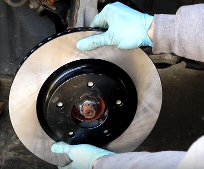 How to Change the Brake Pads And Rotors (Video)