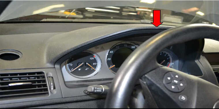 How to Remove Instrument Cluster for Mercedes Benz W204
