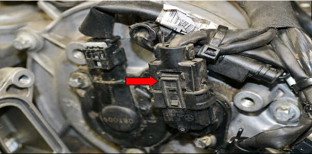 How to Replace Camshaft Position Sensor for Mercedes Benz