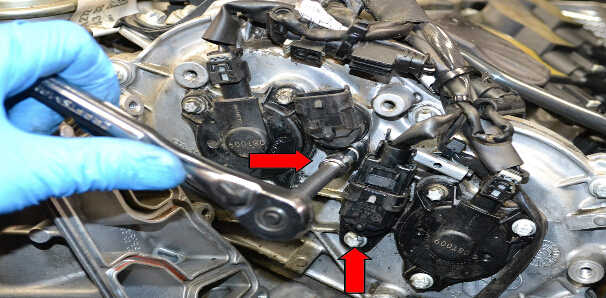 How to Replace Camshaft Position Sensor for Mercedes Benz