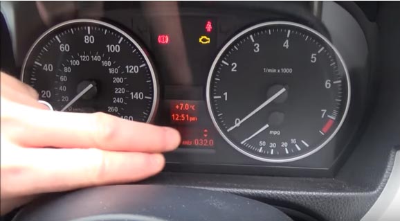 How to Reset Service Light for BMW 318i E92 2013 | | OBD2 Scanner Blog