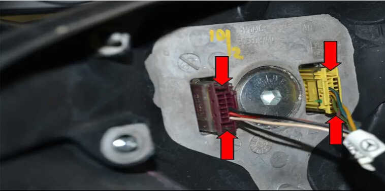 Mercedes Benz W204 Steering Wheel Airbag Removal Guide