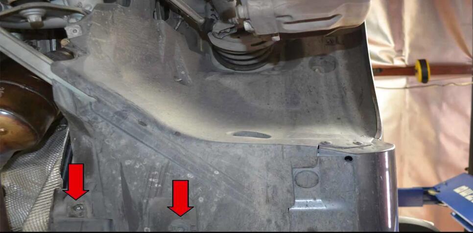 Mercedes Benz W204 Wheel Well Liner Removal Guide
