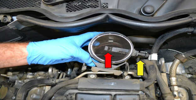 How to Replace MAF Sensor for Mercedes Benz W204