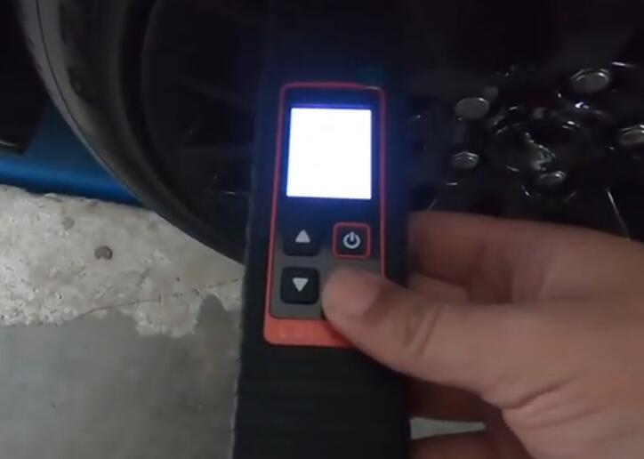 Ford Mustang 2017 TPMS Sensor Learning by Launch X431 Pro