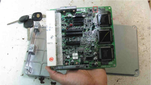 Hacking-Immobilizer-System-When-Keys-Lost-or-Swapped-ECU-9