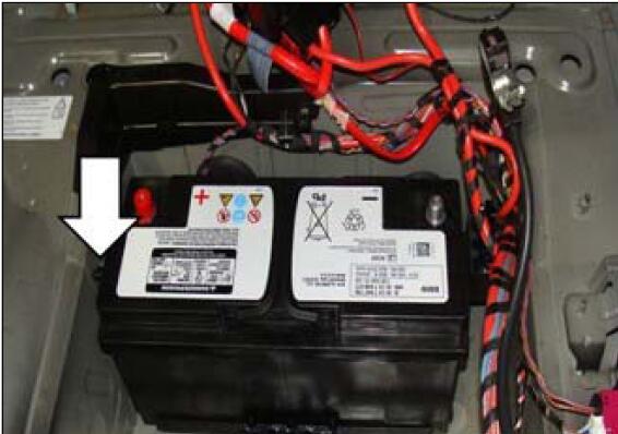 How-to-Solve-BMW-F01-F02-High-Battery-Discharge-Warning-2