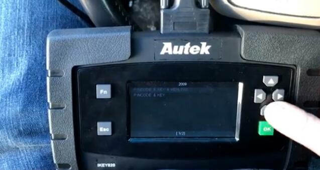 How to Use Autek iKey820 Program Keys for Dodge RAM 2009