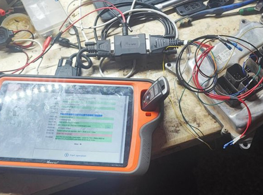Xhorse VVDI Key Tool Plus can read BMW ISN on bench