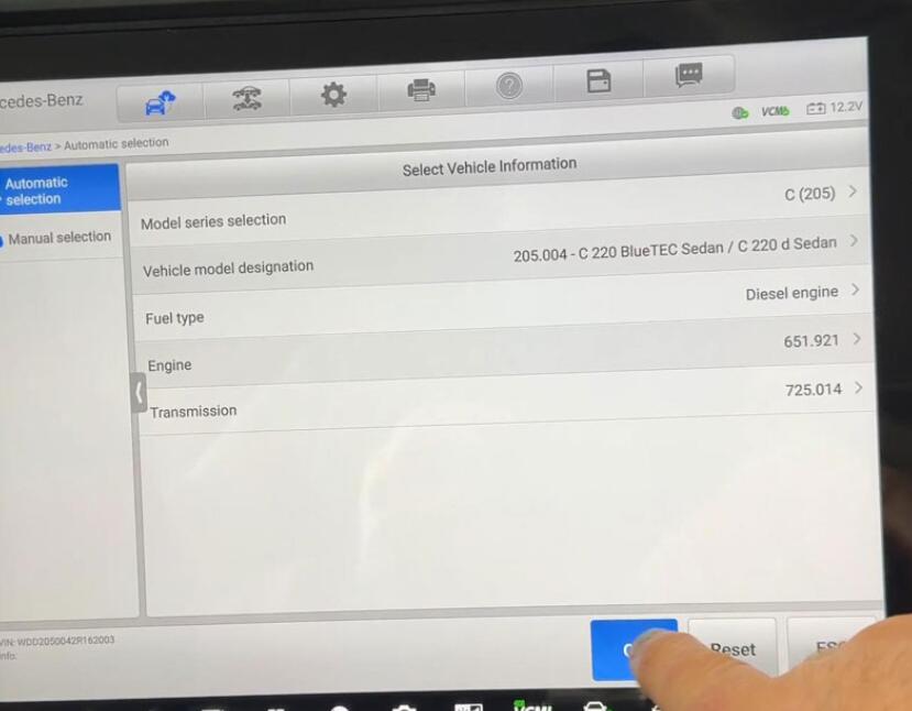 How to Reset Mercedes C220D AdBlue System with Autel Maxisys Ultra to Fix Low Fill Level Issue