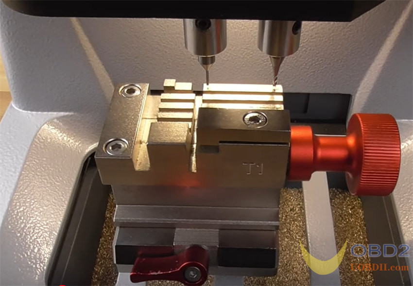 How to Update and Calibrate CG007 Godzilla Key Cutting Machine