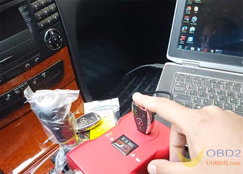 How to add Benz W211 New Key by CGDI MB?