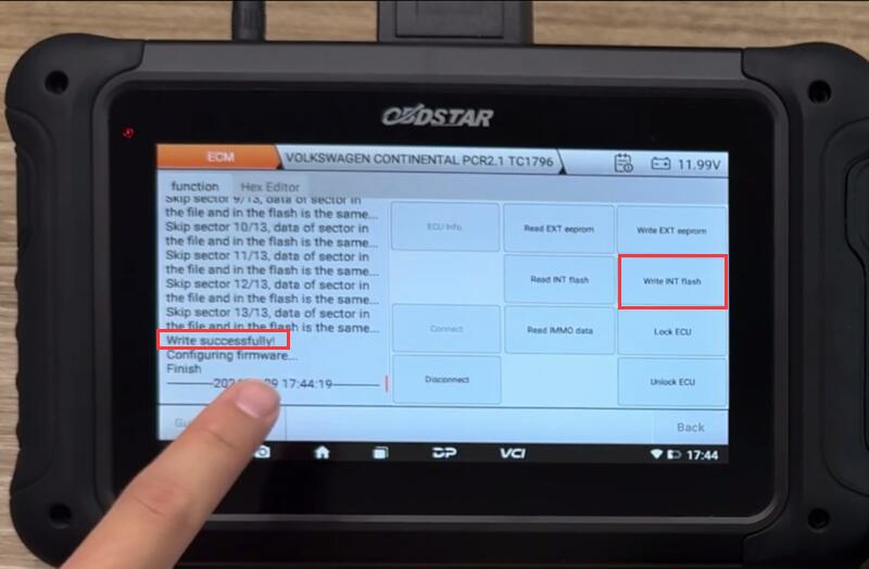 VW PCR2.1 Read/Write by OBDSTAR DC706 on Bench