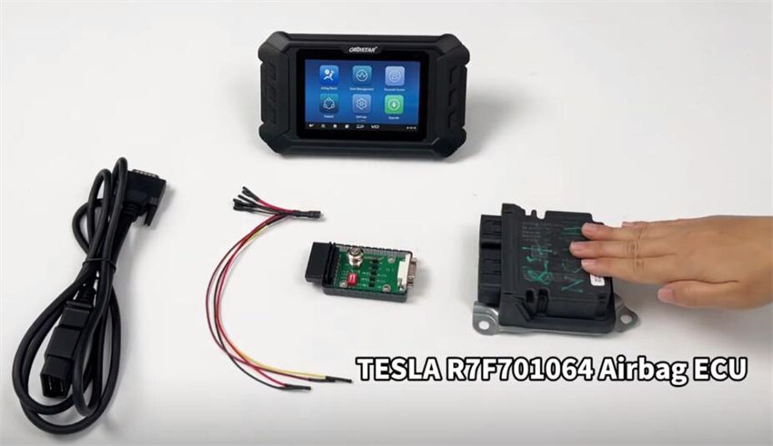 TESLA R7F701064 Airbag Reset by OBDSTAR P50 on Bench