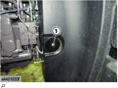 How to Remove Second Tank for CLAAS AXION 960-920 Tractor (8)